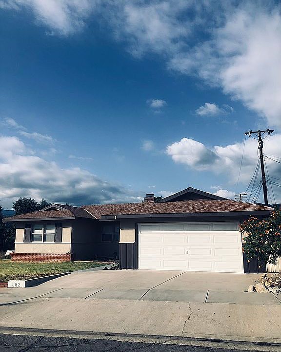 1st image of 962 Bryant Cir