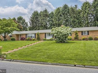 5218 Terrace Rd, Mechanicsburg, PA 17050
