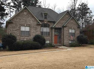 217 Thoroughbred Ln, Alabaster, AL 35007