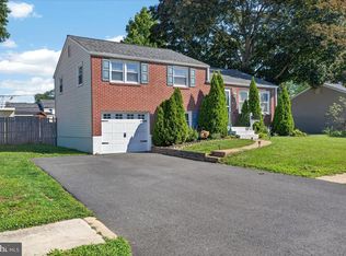 11 Whitehall Cir, Wilmington, DE 19808