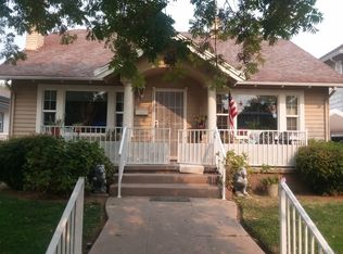 1055 W Willow St, Stockton, CA
