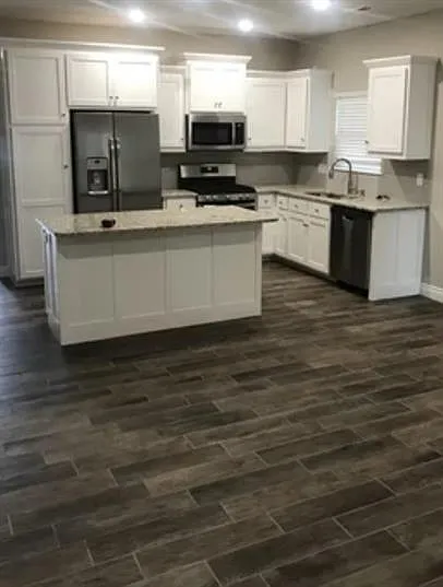 632 West Clark Street unit B - 1 — Photo 2