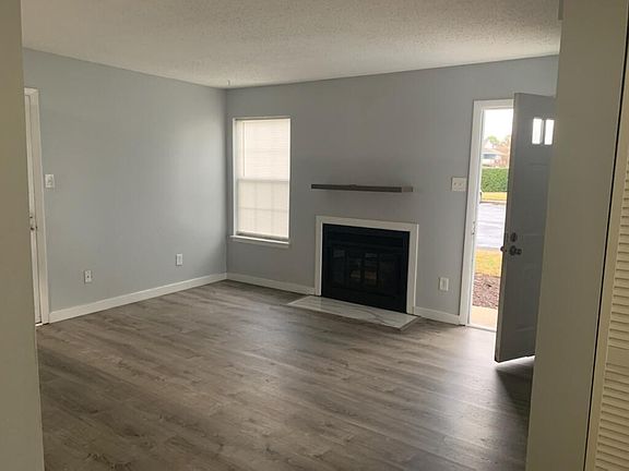 2nd image of 4260 Thalia Station Cir