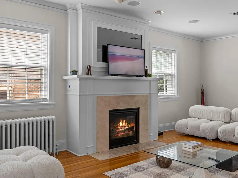 1785 Dupont Ave S #UPPER — Photo 7