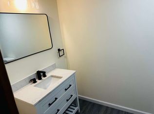 159 S Parkway Dr, Delaware, OH 43015