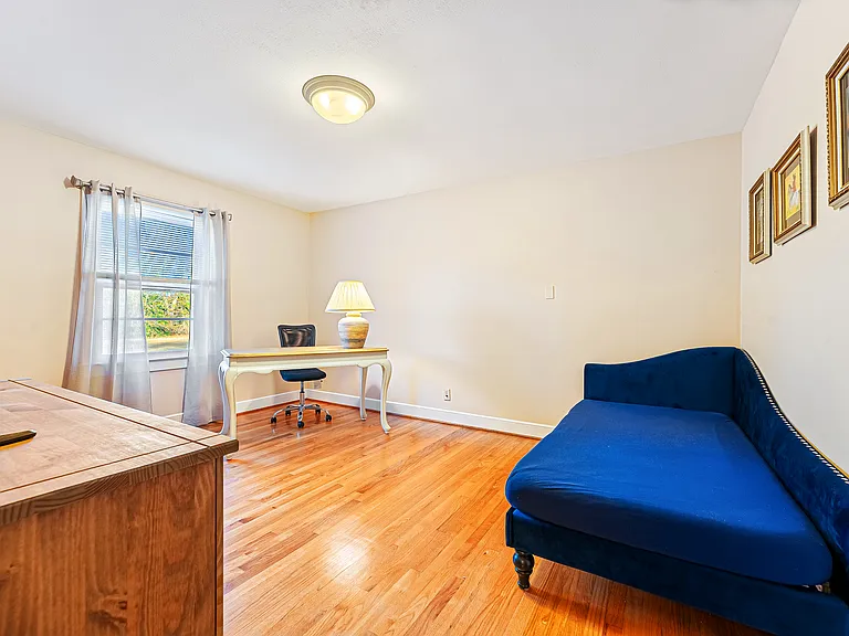 224 Race St — Photo 18