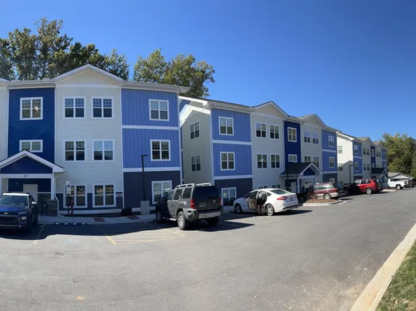 21 Mary Helen Pl #201, Brevard, NC 28712