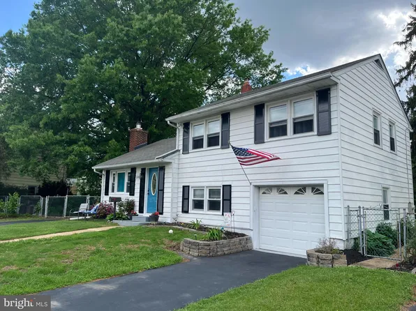 516 Glover Rd, Wilmington, DE 19804