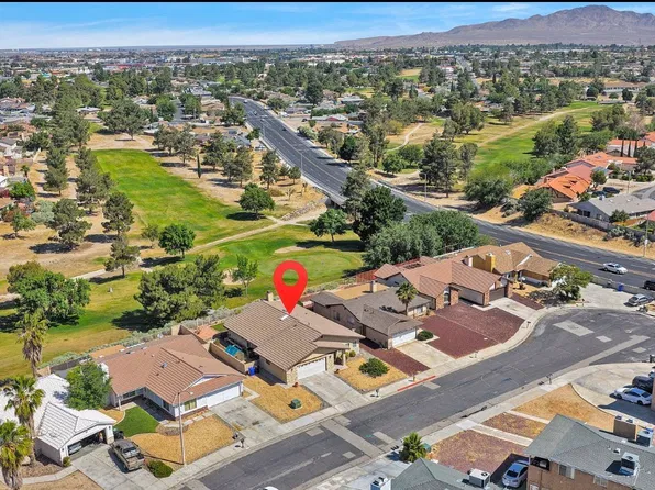 13748 Greenwood Pl, Victorville, CA 92395