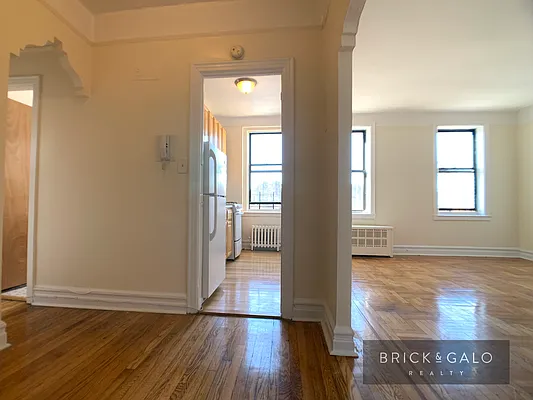 Rented by BRICK & GALO REALTY CORP | media 1