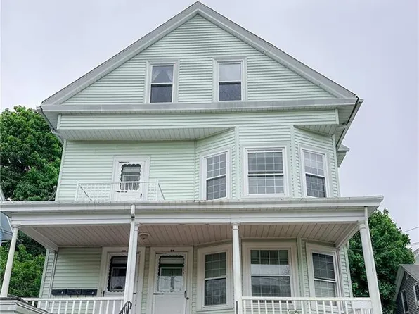 54 Pine St, Pawtucket, RI 02860