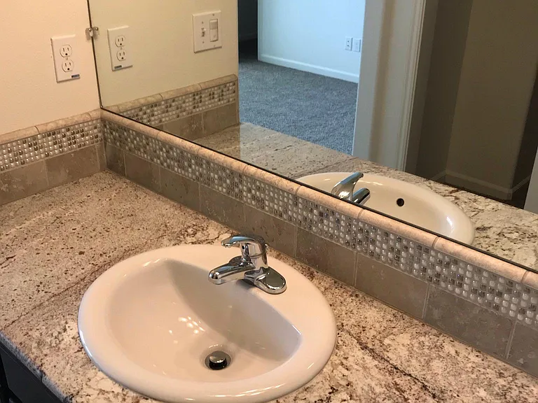 3689 Richmond Ave — Photo 13