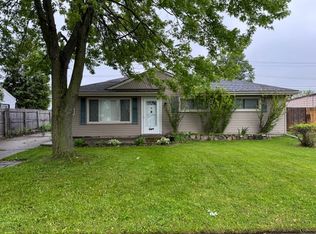 15142 Leland St, Roseville, MI 48066