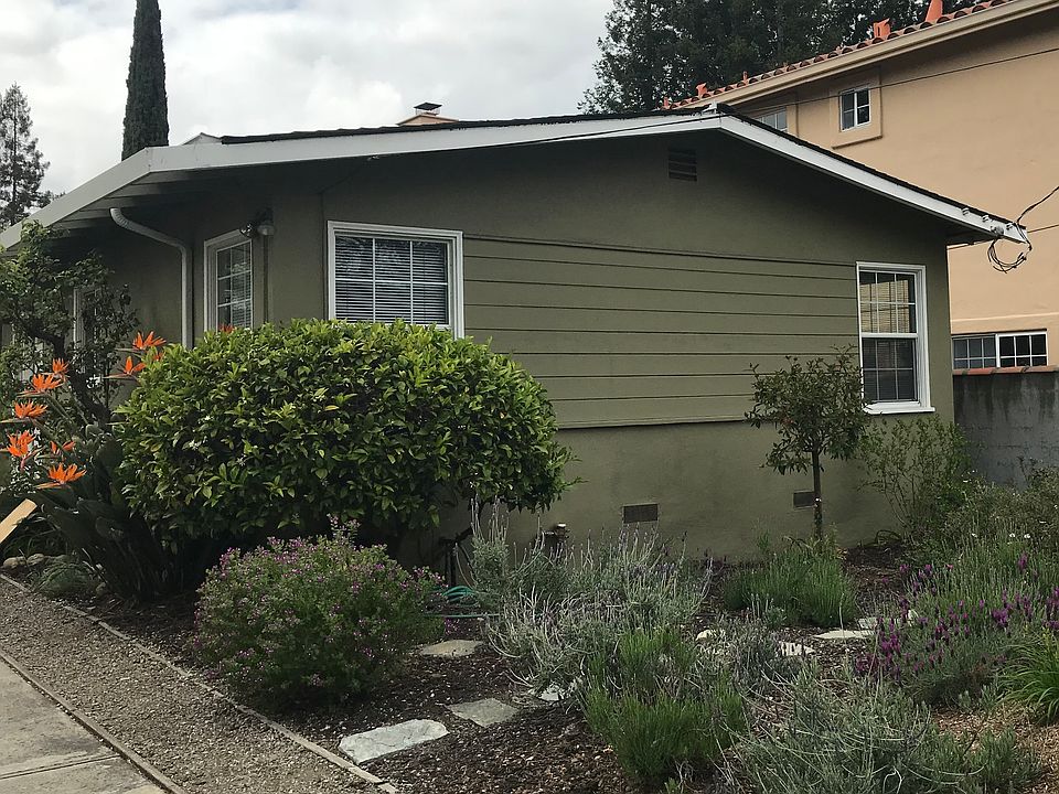 1st image of 2070 Valparaiso Ave