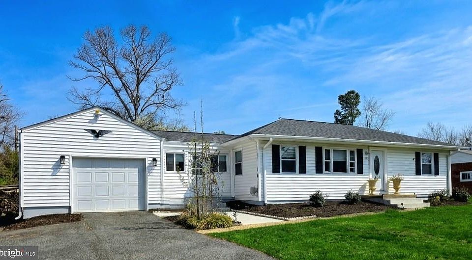 1st image of 6421 Inwood Dr