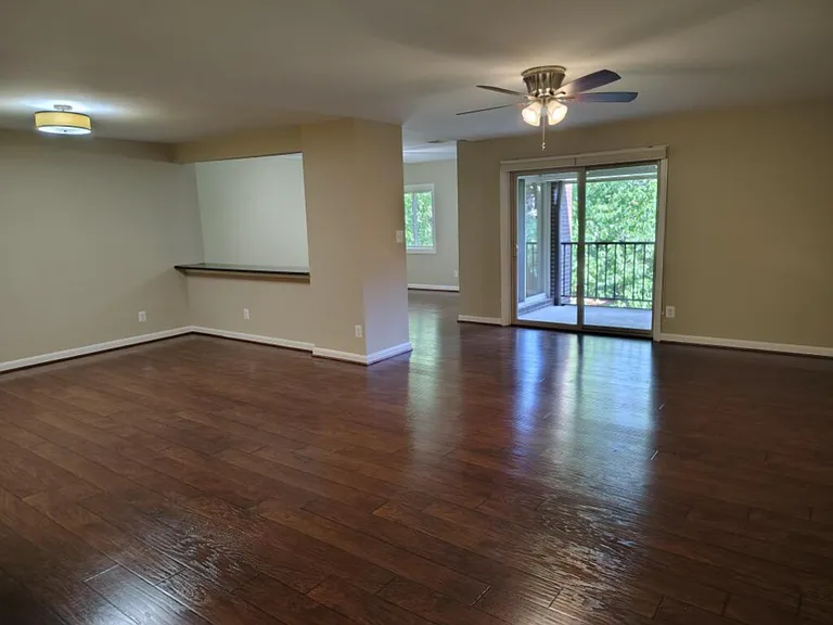 Residences at Pomona Park — Photo 112
