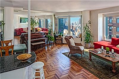 1st image of 150-156 W 56th St APT 3805