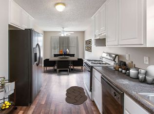 3733 Pointe Cir, Fairburn, GA 30213