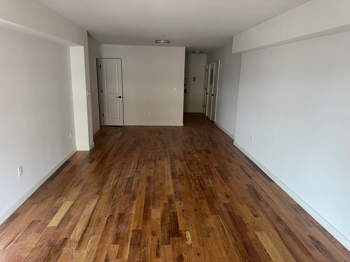Building Photo - 671 Bronx River Rd #5Y