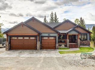 61 N Kananaskis Pl, Crowsnest Pass, AB T0K 0M0