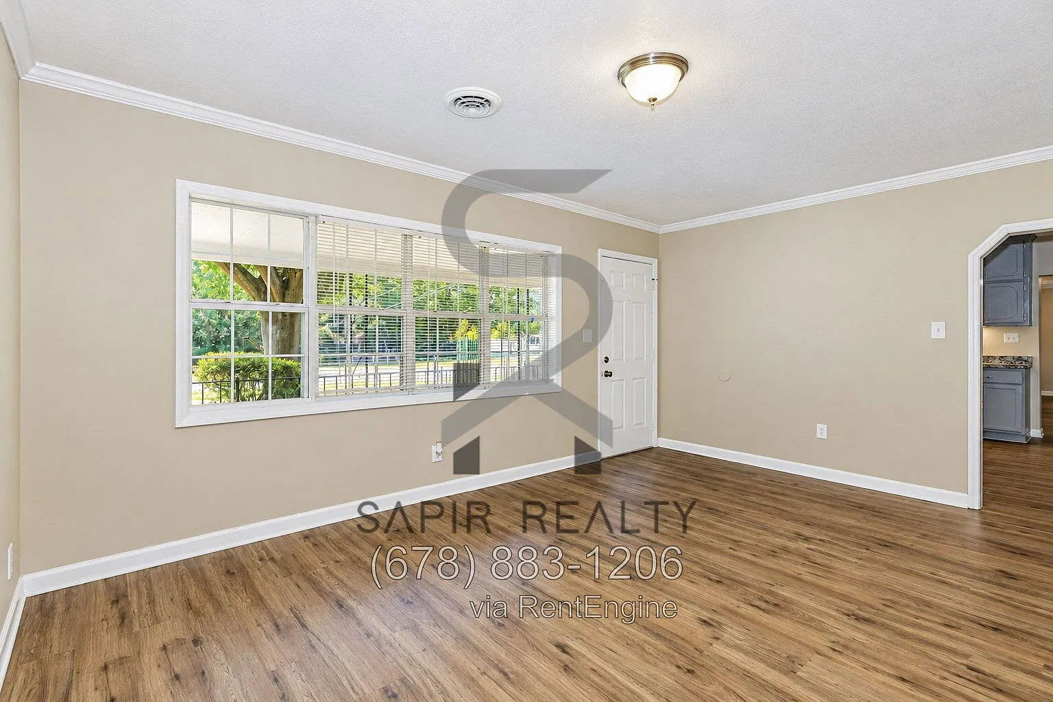 3 bed, 2.0 bath, 1844 sqft, $1,680 — Photo 3