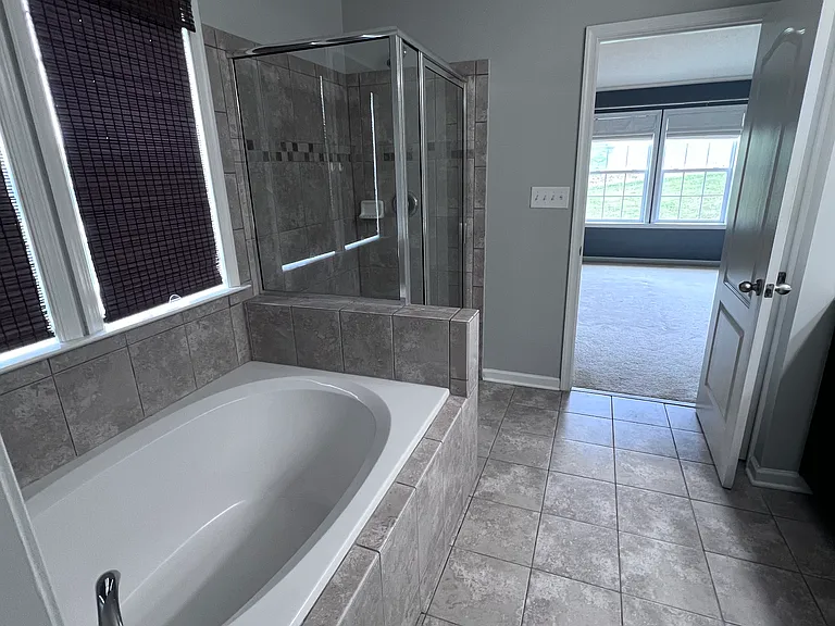 607 Hayfield St — Photo 47