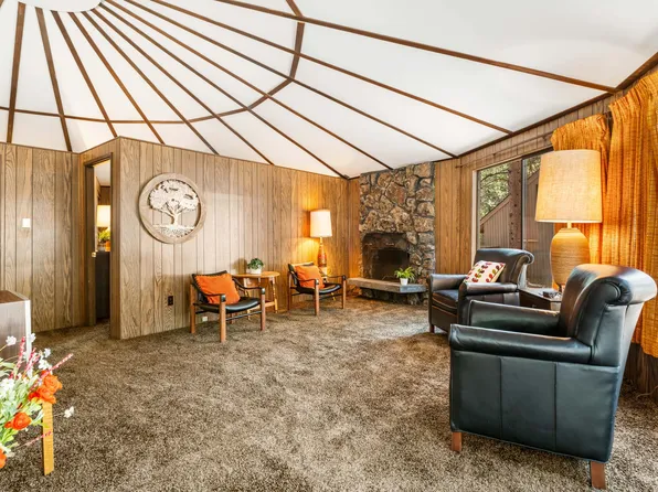 17891 Aspen Butte Ln #6, Bend, OR 97707