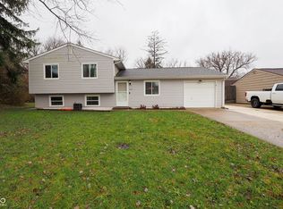 8523 Farmhill Rd, Indianapolis, IN 46231