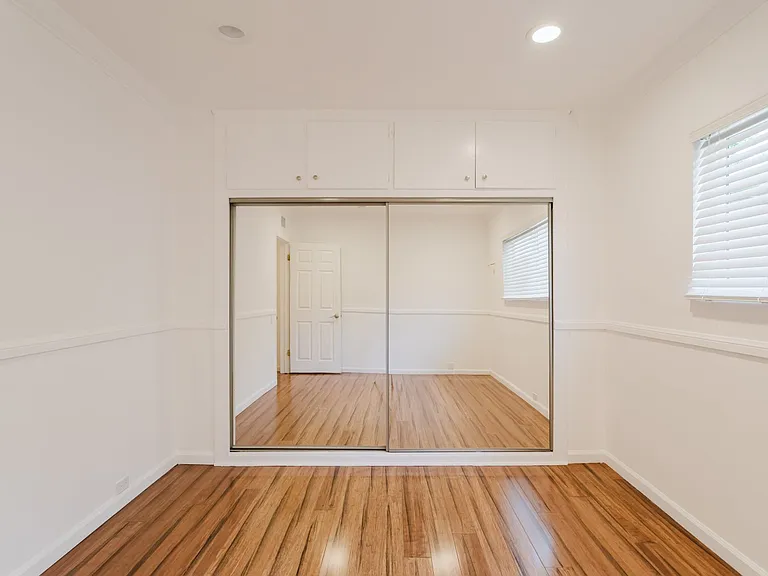 17419 Blackhawk St — Photo 37