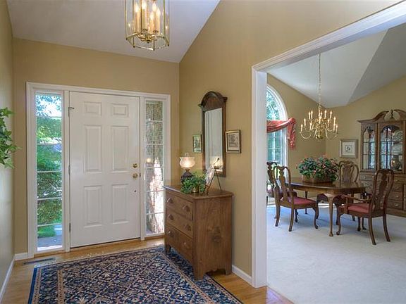 3rd image of 26631 Saint Anns Ct