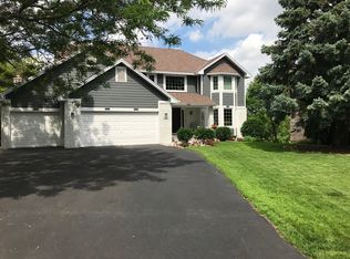 7979 Chesshire Ln N, Maple Grove, MN 55311