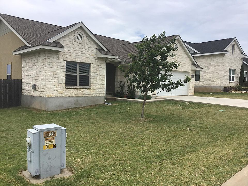 1st image of 733 Darlington Dr