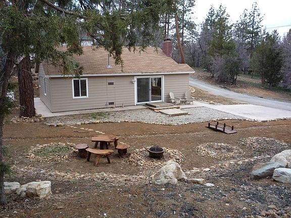 4th image of 44559 Mahogany Ln