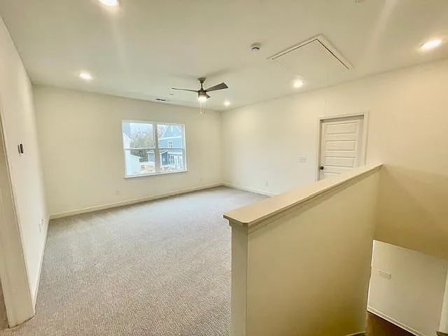 1326 S Ridge Dr E — Photo 8