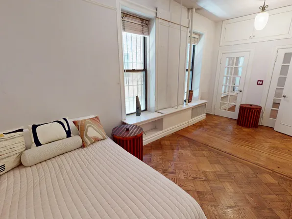 188 West 135th Street image 9 of 17