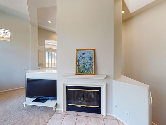 3rd image of 2671 Dunstan Dr