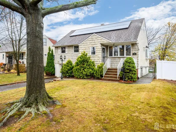9 Hudson St, Metuchen, NJ 08840