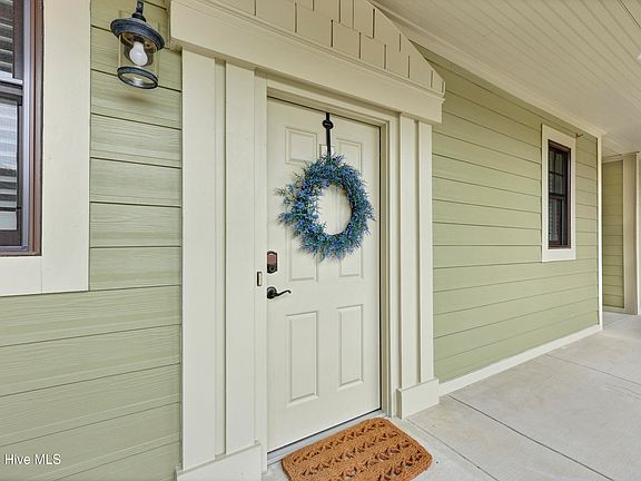 2nd image of 561 Garden Terrace Drive #204