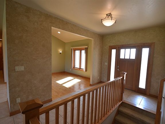 Dining Room Off Foyer