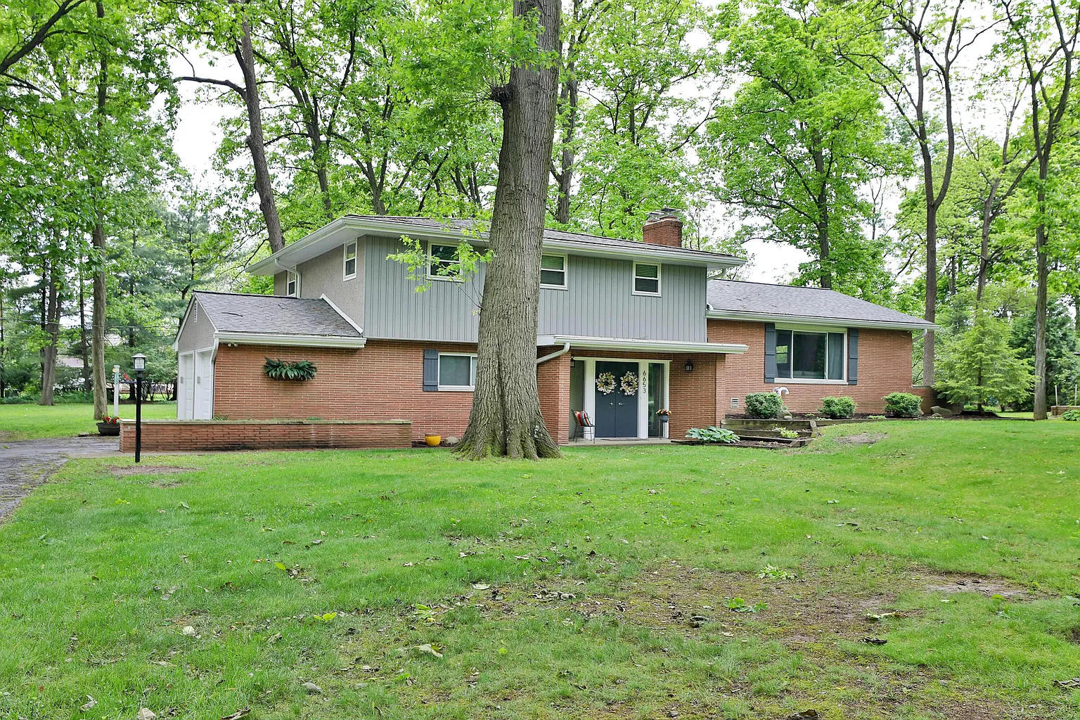 6653 Merwin Rd photo 1