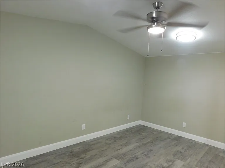 5509 Rock Creek Ln #1 — Photo 8