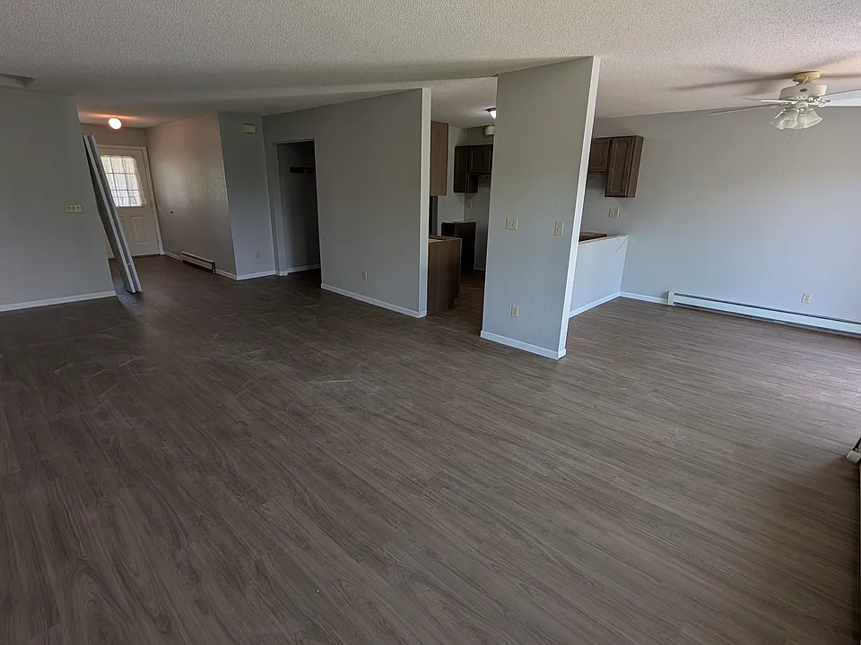 310 4th Ave SE
