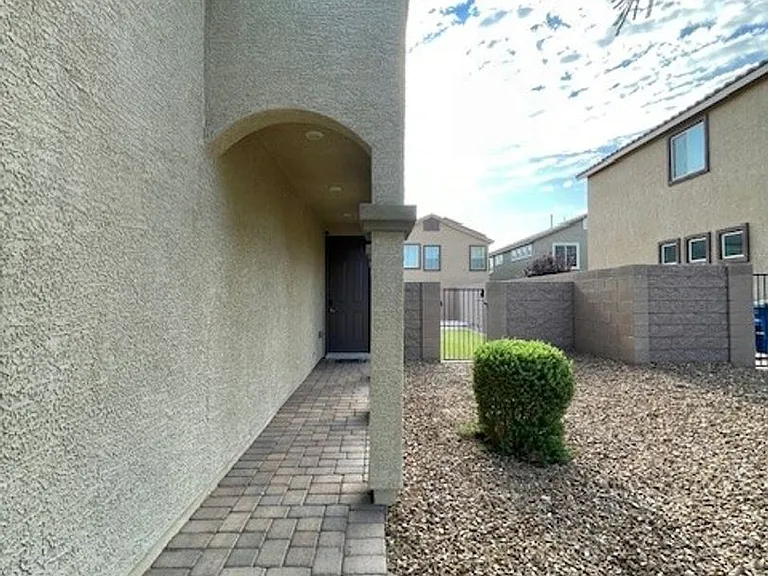 9312 S Chieftain St — Photo 31