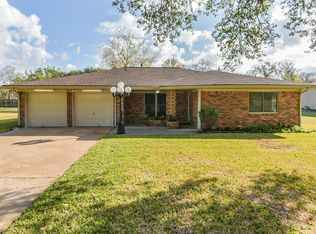 12615 Britt Rd, Brookside Village, TX 77581