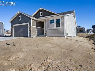 979 Rambling Oak Dr, Monument, CO 80132