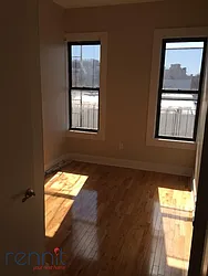 Rented by Rennit Inc.