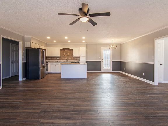 4th image of 195 Live Oak Church Rd.