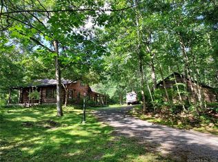 513 W Main St, Amston, CT 06231