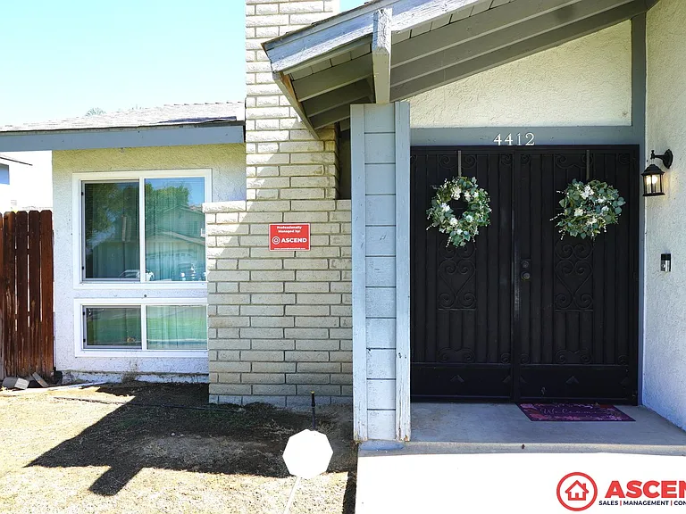 4412 San Miguel Way — Photo 2