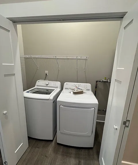 103 E Center St — Photo 6
